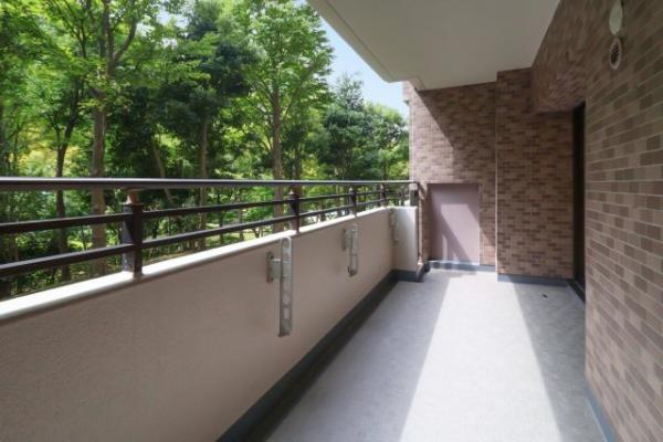 サン・ステージ緑園都市東の街7番館