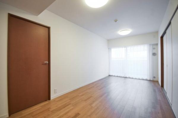 エクラン本厚木