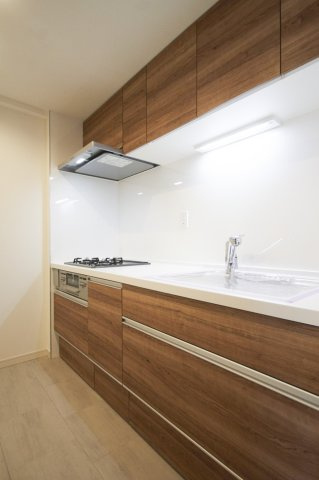 エクラン本厚木