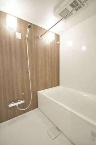 エクラン本厚木