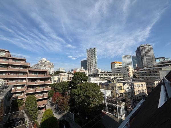 ハイトリオ赤坂八丁目