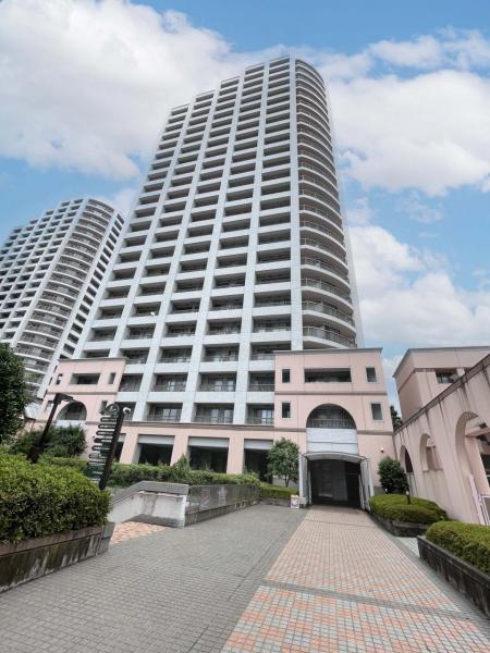 西戸山タワーホウムズセントラルタワー