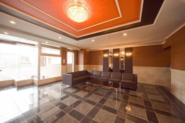 プレミア東三条駅前