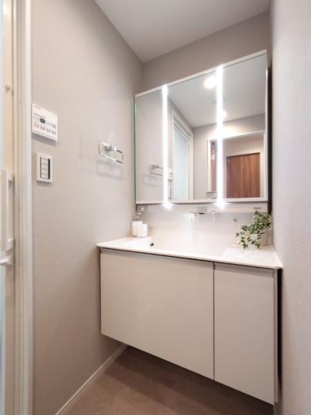 ザ・パークハウス新宿タワー