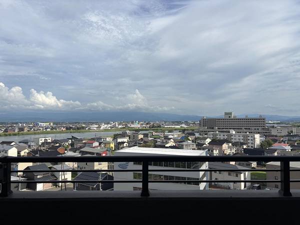 プレミア直江津駅前レジデンス