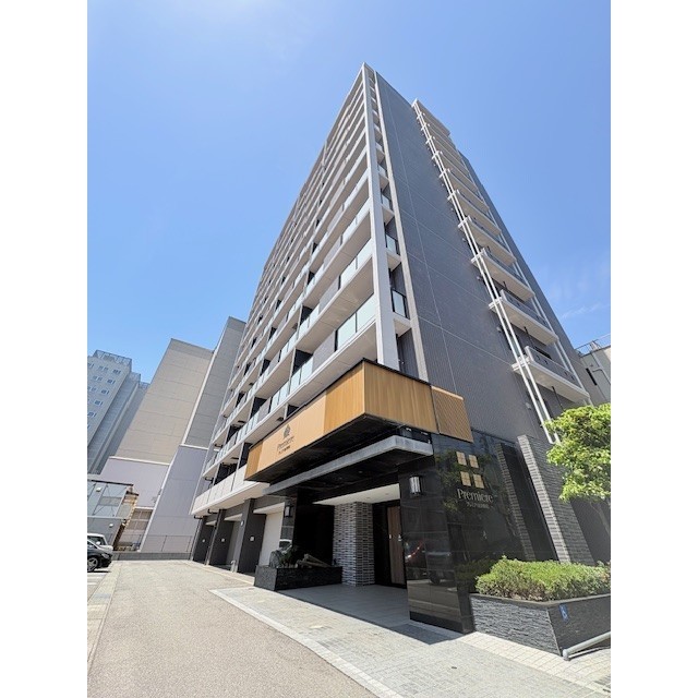 プレミア金沢駅前
