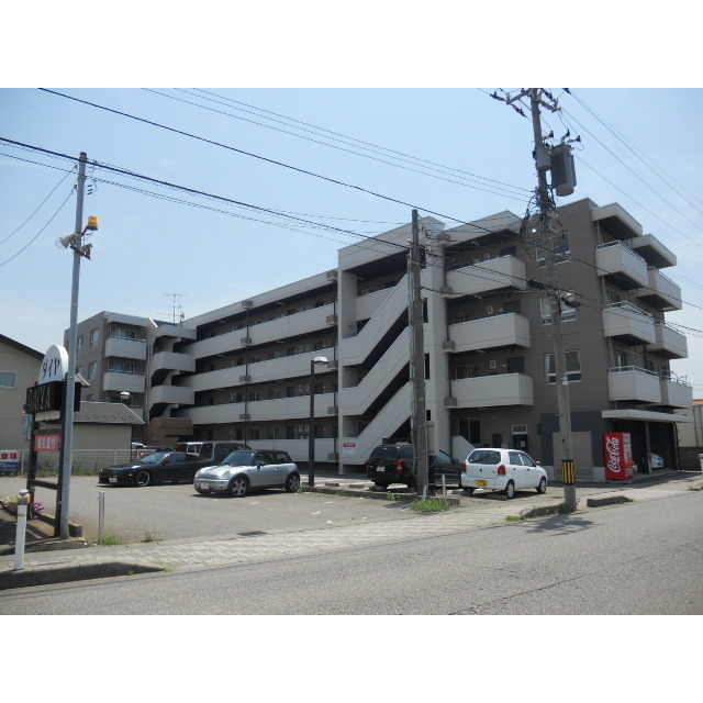 プラザ信開粟津駅前 110号室