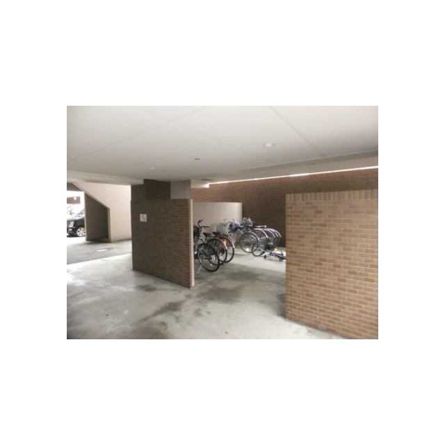 信開ベルシー黒瀬 603号室