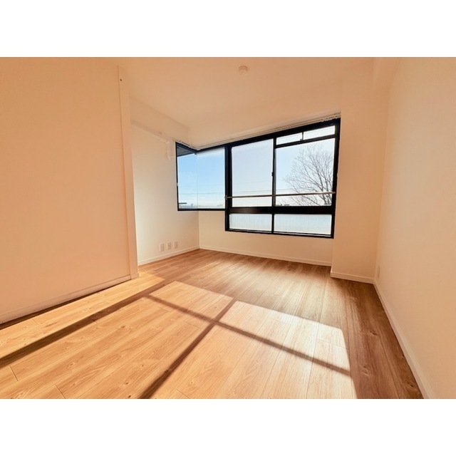 プラザ信開大和町 311号室