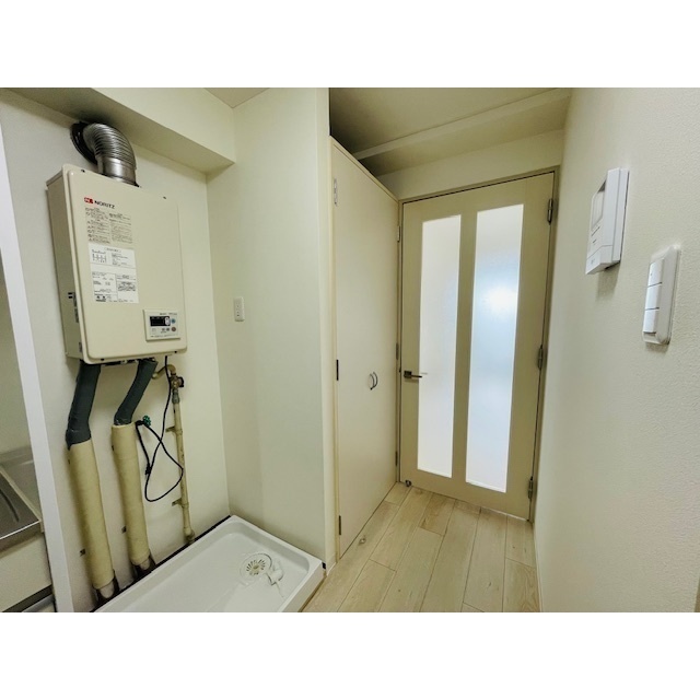 プラザ信開北安江 301号室