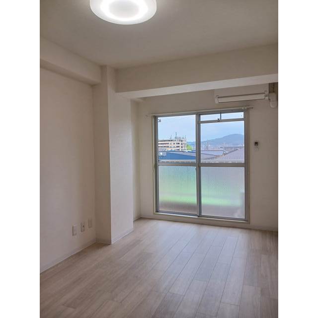 プラザ信開工大 303号室