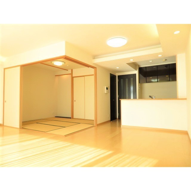 アパガーデンズ駅西けやき通り 502号室