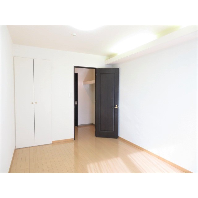 アパガーデンズ駅西けやき通り 502号室