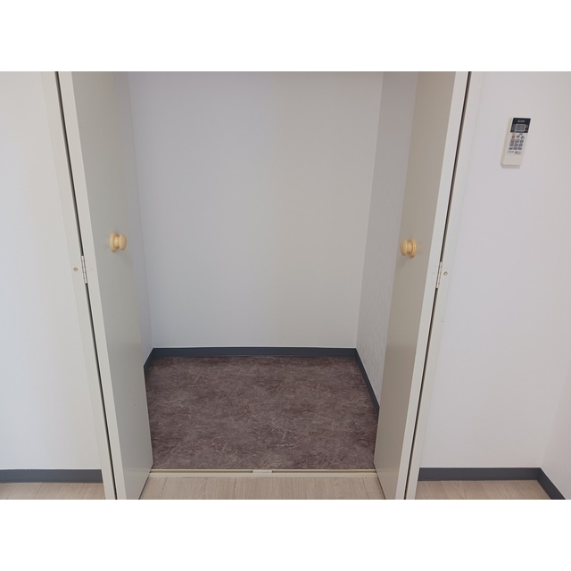 信開グラビス駅北 207号室