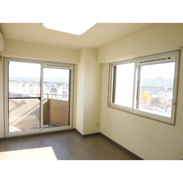 信開グラビス駅北 510号室