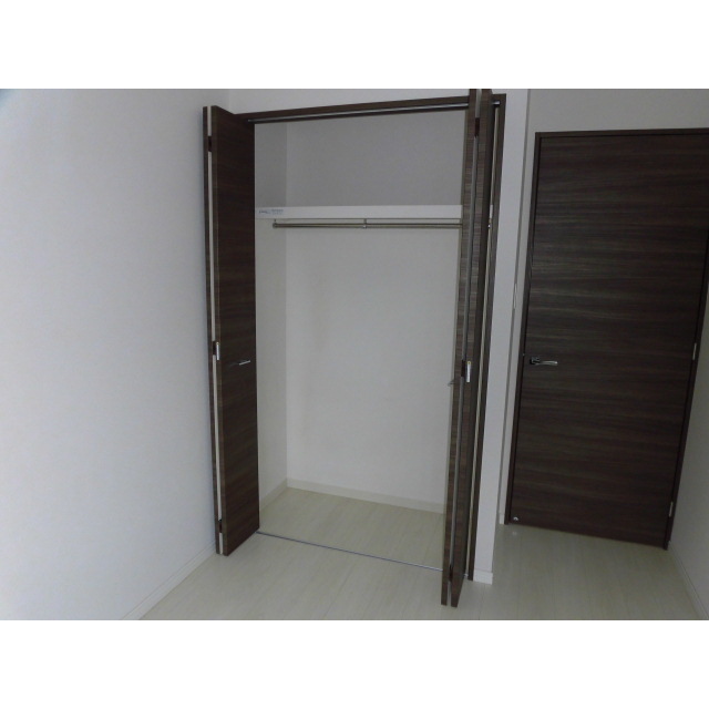 プレミア金沢中央通 303号室