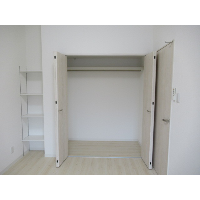 プラザ信開糸町 105号室