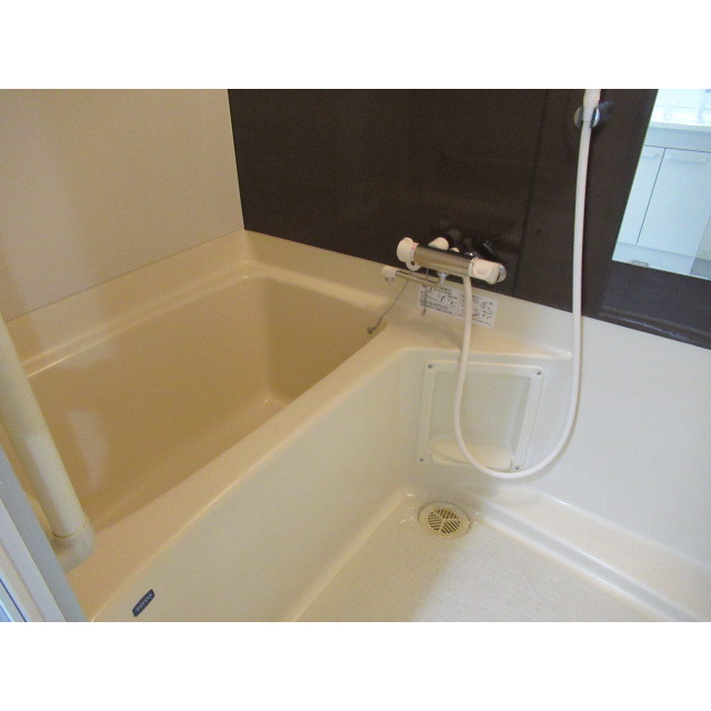 プラザ信開糸町 105号室