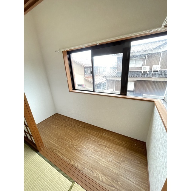 信開ドムス大領中 215号室