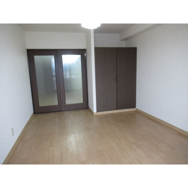 信開ドムス大領中 708号室