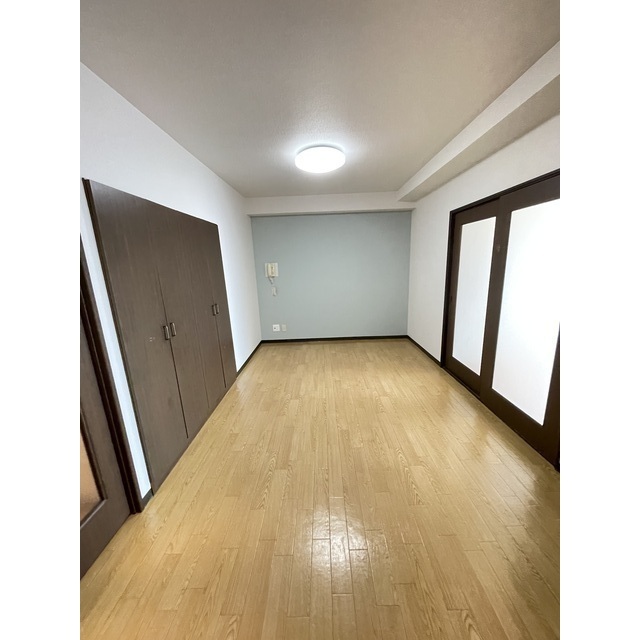 信開ドムス大領中 708号室