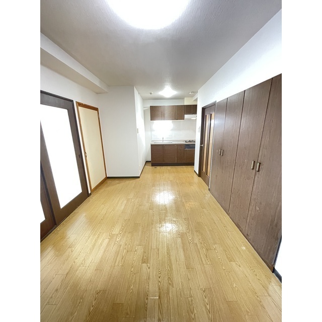 信開ドムス大領中 708号室