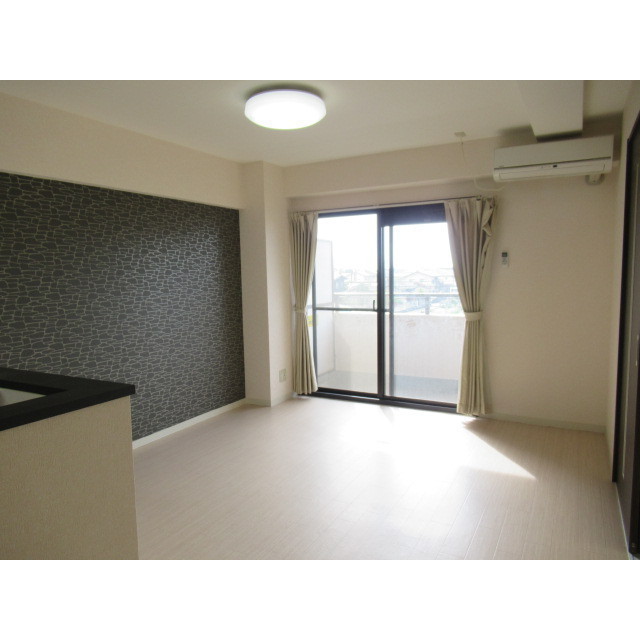 信開ウエラコート大領中 328号室