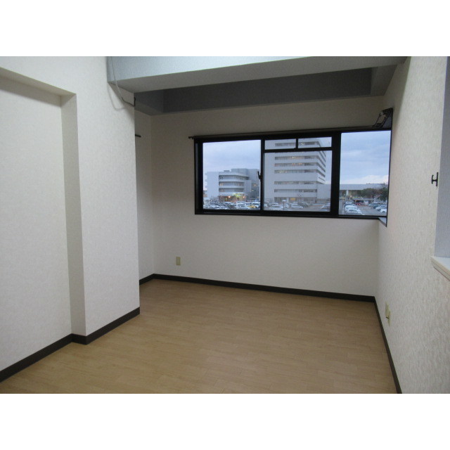 信開トピア南末広 307号室
