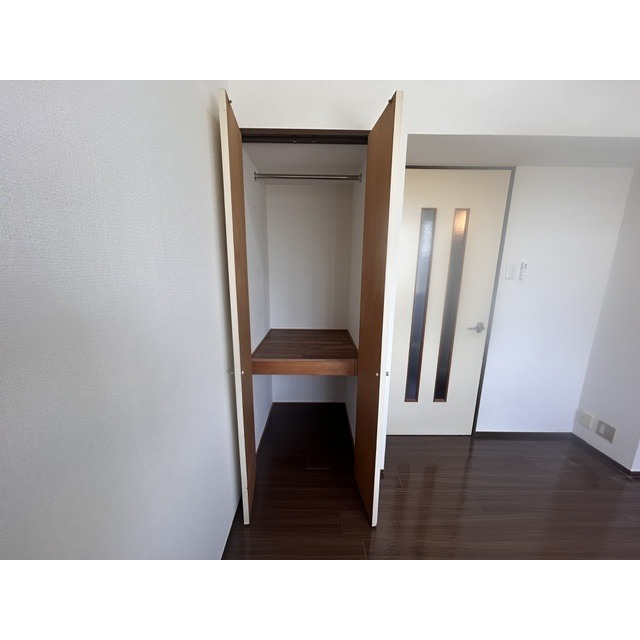 信開セルーラ末広 207号室