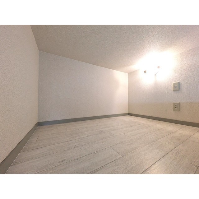 信開セルーラ山代温泉南1 106号室