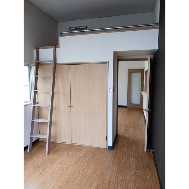 信開セルーラ奥田本町 107号室
