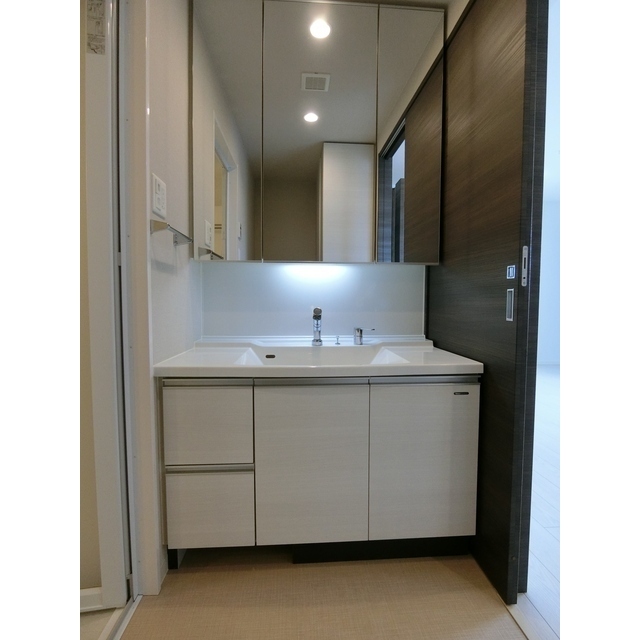 プレミア掛尾 701号室