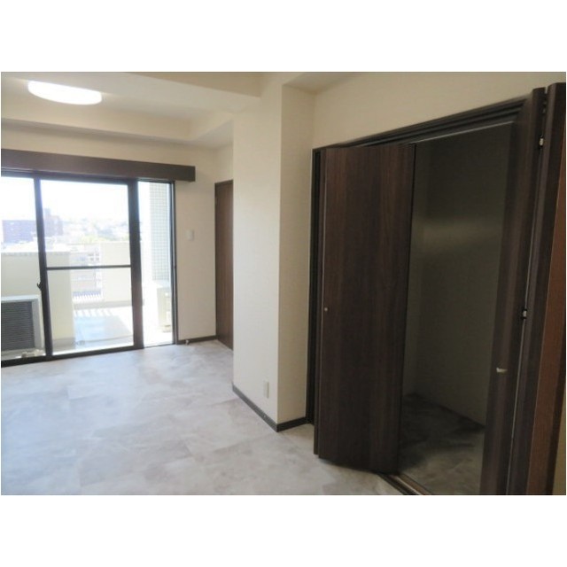 信開トピア堤町 701号室