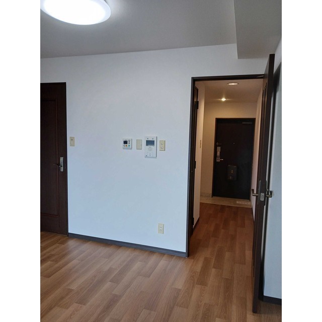 信開アーバンシティキングス 2406号室