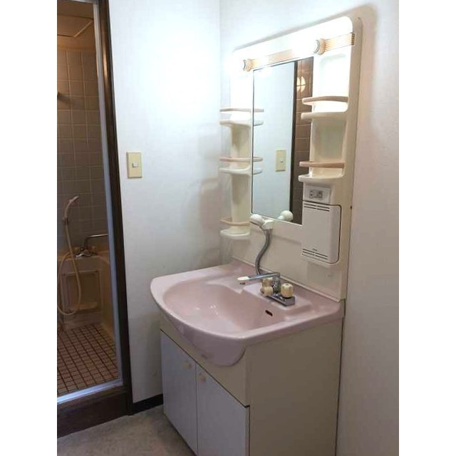 信開アーバンシティキングス 2406号室