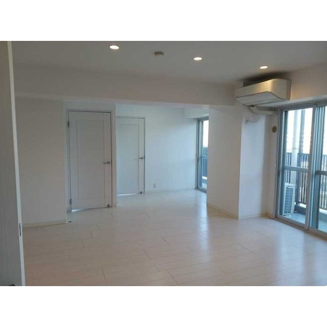 信開アーバンシティセントラル 403号室