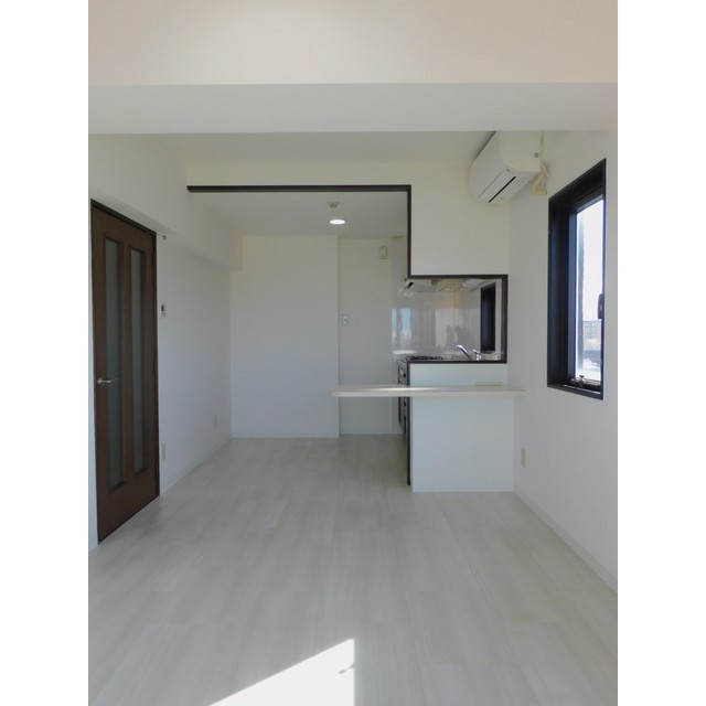 信開トピア大町 601号室