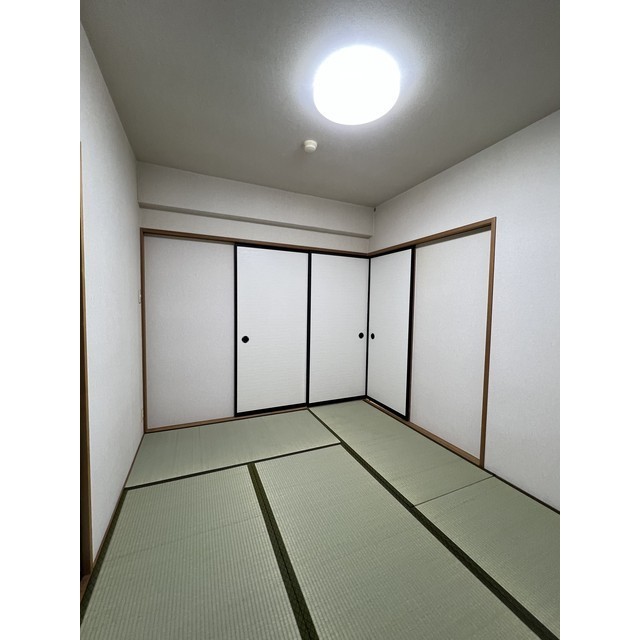 信開クレベール富山 1202号室