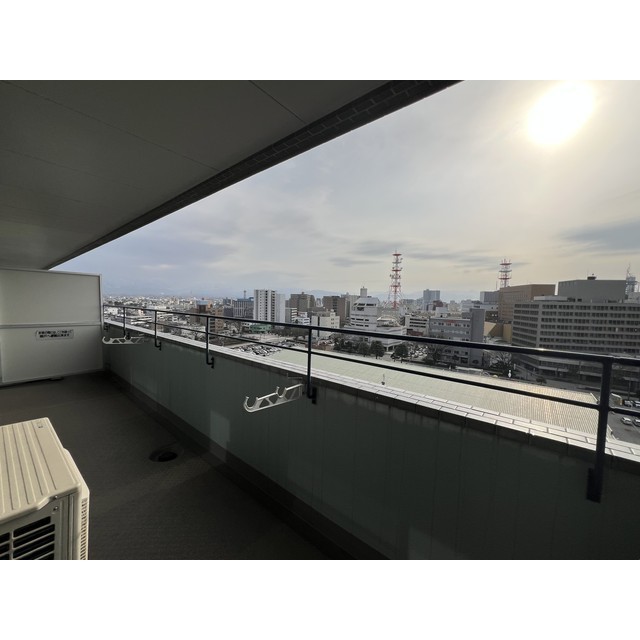 信開クレベール富山 1202号室