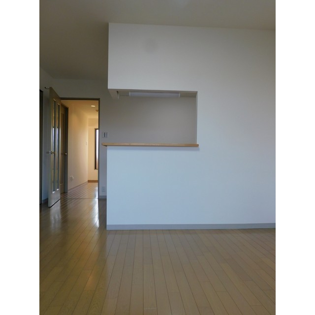 アパラザール東富山 105号室