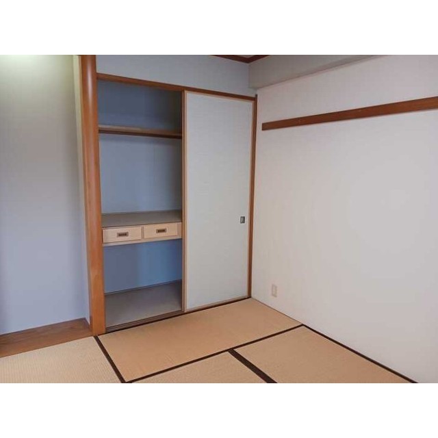 アパガーデンプレイス富山 321号室