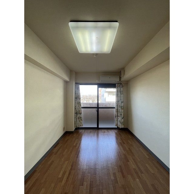 ダイアパレス安野屋 303号室