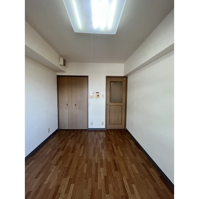 ダイアパレス安野屋 303号室