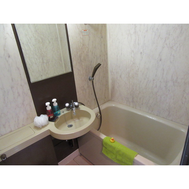 信開レジデンスイン高岡 805号室