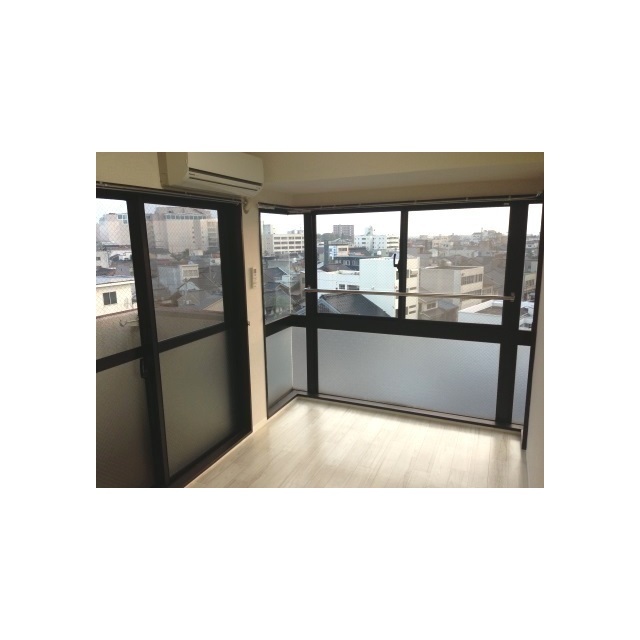 信開トピア高岡 702号室