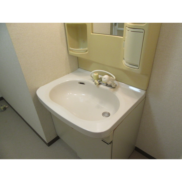 信開ガーデンコート高岡 1511号室