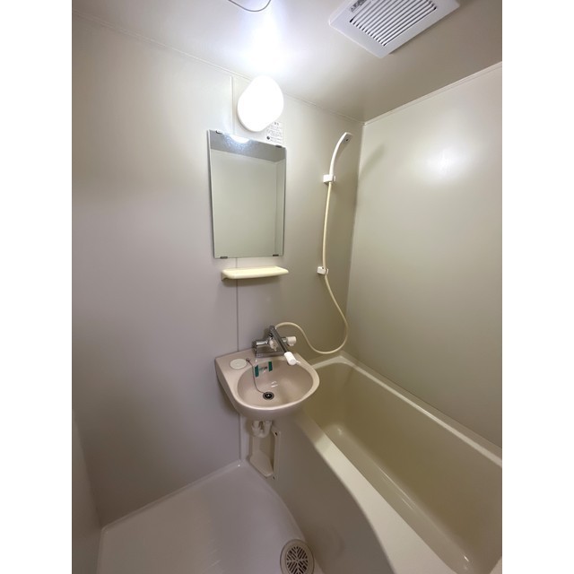 信開セルーラ並木町 101号室