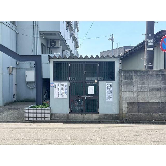 信開ウエラコート足羽 418号室