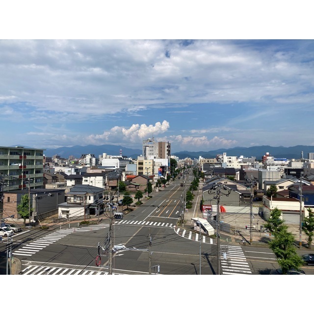 信開ウエラコート花月 607号室