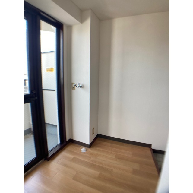 信開ウエラコート花月 607号室